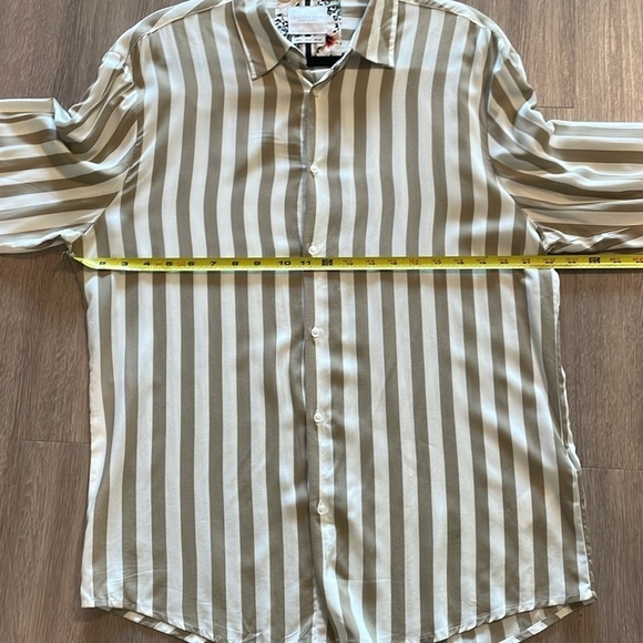 Ricky Singh Men's Button Front Bundle (2) Large White Polka Dot & Tan Stripe - Picture 14 of 17